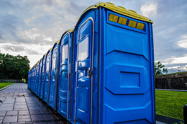 Affordable portable toilet rental in Girard, KS
